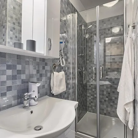 Casa de hóspedes Luxury Flats In Centre 3*