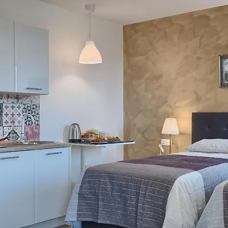 Casa de hóspedes Luxury Flats In Centre 3*