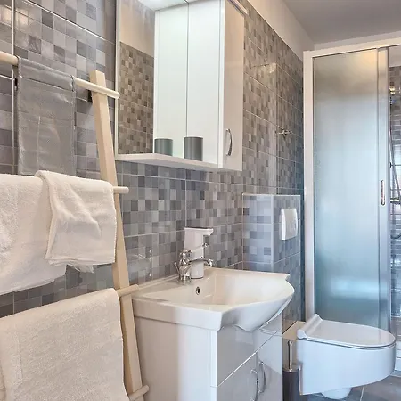 Luxury Flats In Centre