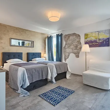 Πανσιόν Luxury Flats In Centre