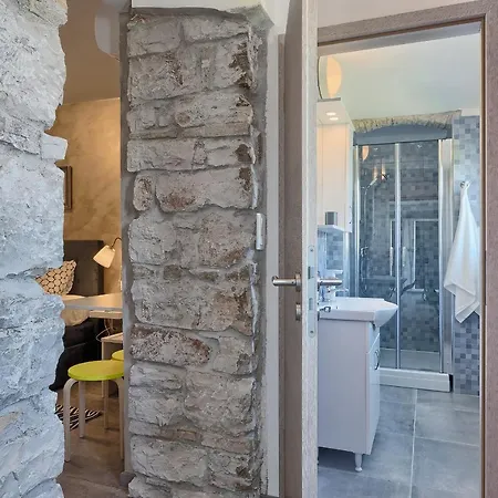 Luxury Flats In Centre 3* Πούλα