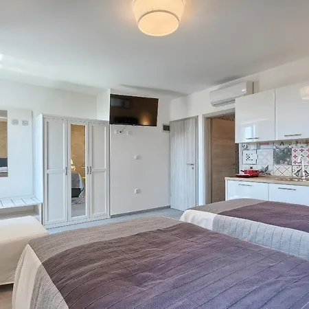 Maison d'hôtes Luxury Flats In Centre 3*