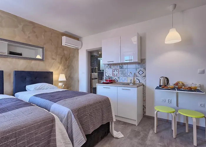 Luxury Flats In Centre