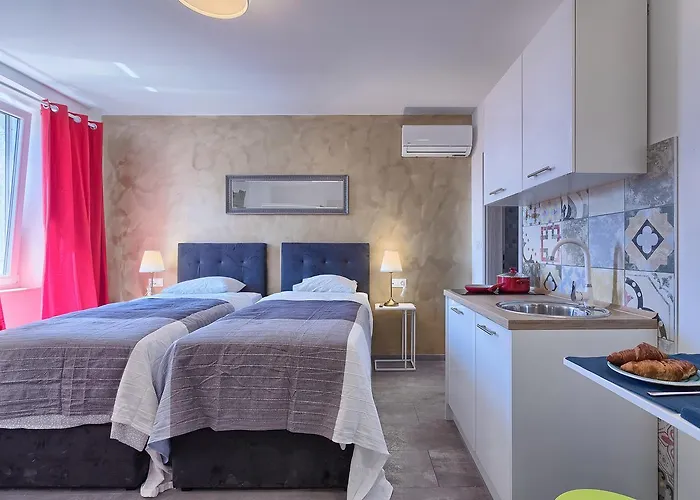 Luxury Flats In Centre פולה