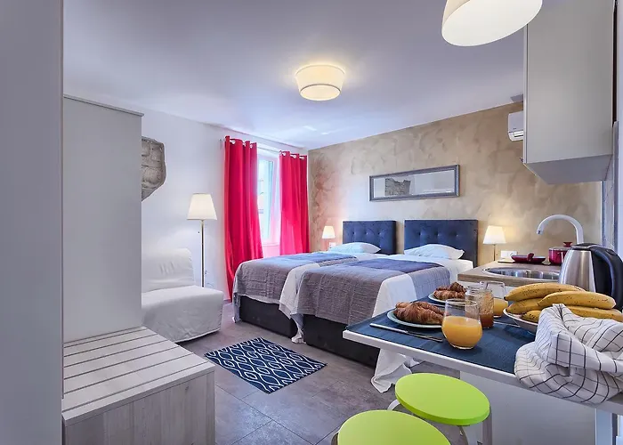 בית הארחה Luxury Flats In Centre