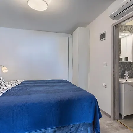 Luxury Flats In Centre 3* Pula