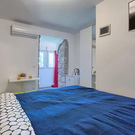 Luxury Flats In Centre Guest house