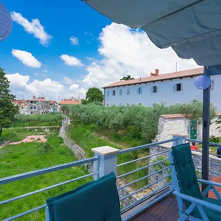 Pensionat Luxury Flats In Centre Pula