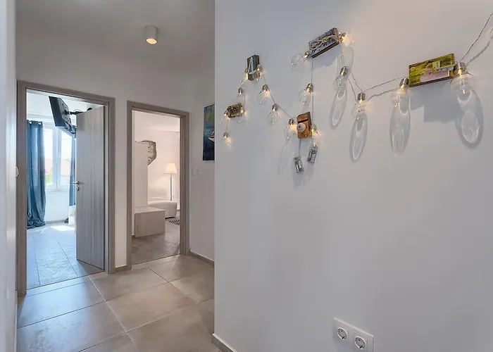 Luxury Flats In Centre Guest house